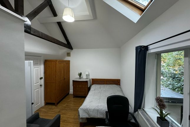 35b, Jersey Road, HOUNSLOW photo 2