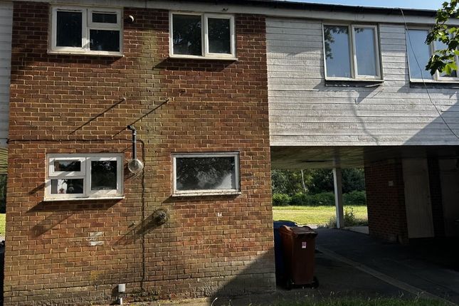 114, Ullswater, BRACKNELL photo 2