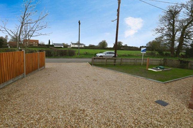 Detached bungalow for sale in Plash Drove, Wisbech St Mary, Wisbech, Cambridgeshire