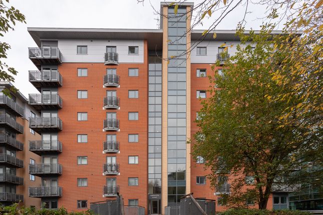 1-bed flat on 56, City Walk, Leeds, £129,997