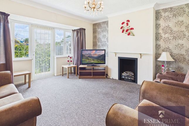 217, Carlingford Drive, Westcliff-On-Sea photo 3