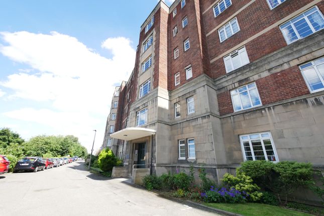 Flat to rent in Learmonth Court, West End, Edinburgh