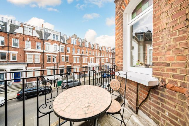 FFF, 68, Comeragh Road, London photo 4