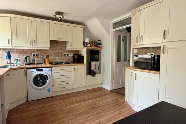 30, Edward Road, Stamford photo 2