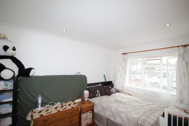 Thumbnail Flat to rent in Pleasant Way, Wembley, Middlesex