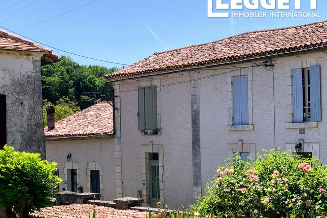 Thumbnail Villa for sale in Pillac, Charente, Nouvelle-Aquitaine