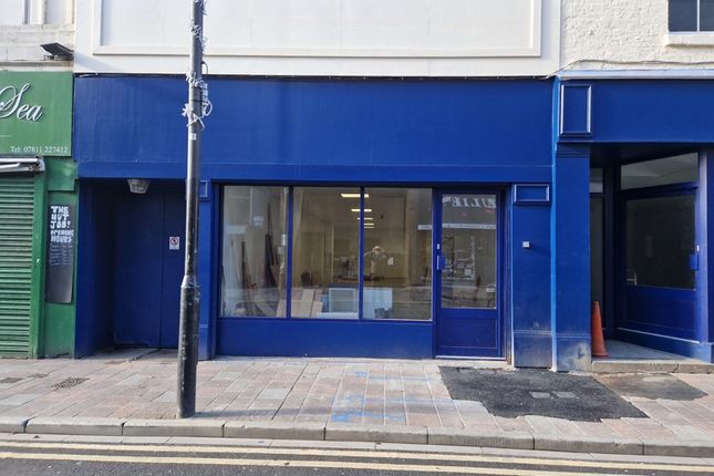 Retail premises to let in South Street, Hull, East Riding Of Yorkshire