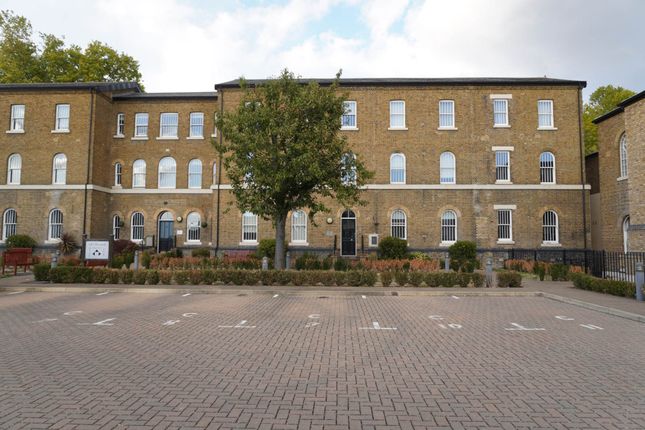 Hilda Road, Southall photo 2