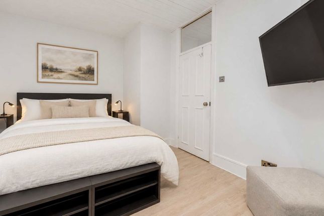 Flat 45, Abbey House, 1A, Abbey Road, London photo 4