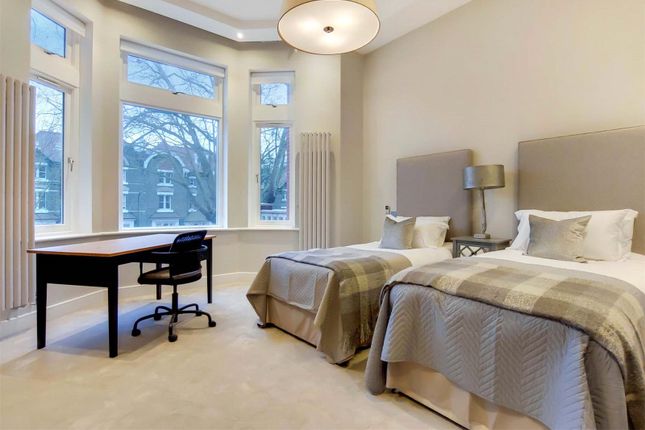 9, 51, Fitzjohns Avenue, London photo 4