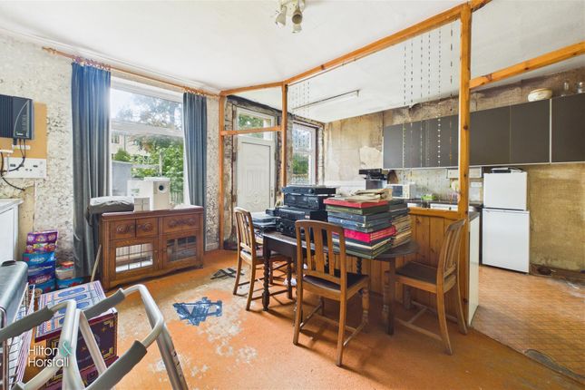 17, Peter Street, Barrowford photo 4