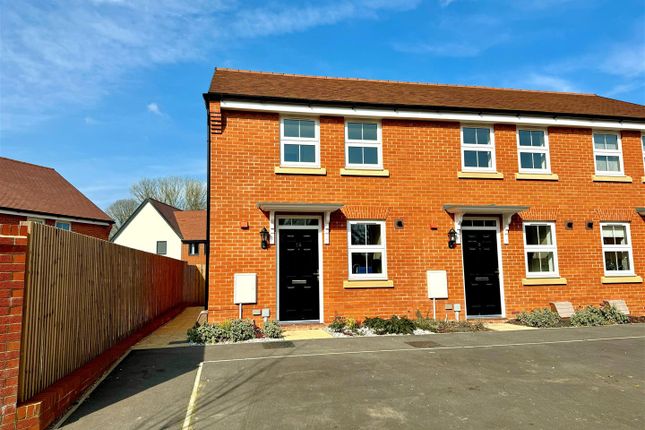 End terrace house for sale in Tanners Brook Gardens, Curbridge, Southampton