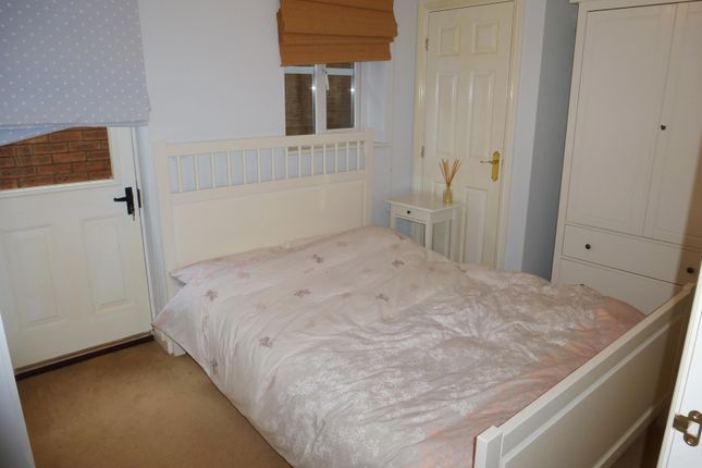 14, Blue Falcon Road, BRISTOL photo 5