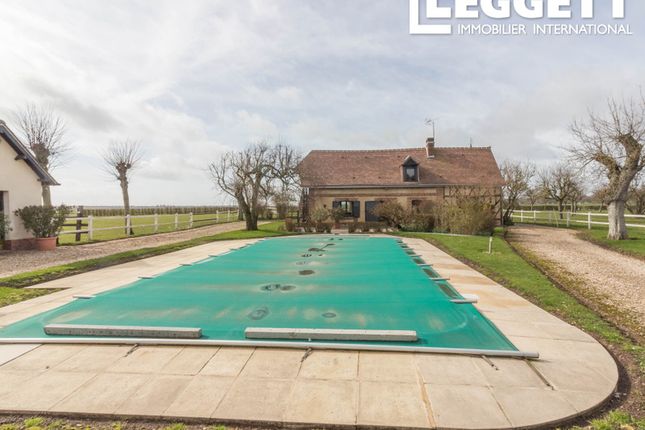 Villa for sale in Le Lesme, Eure, Normandie