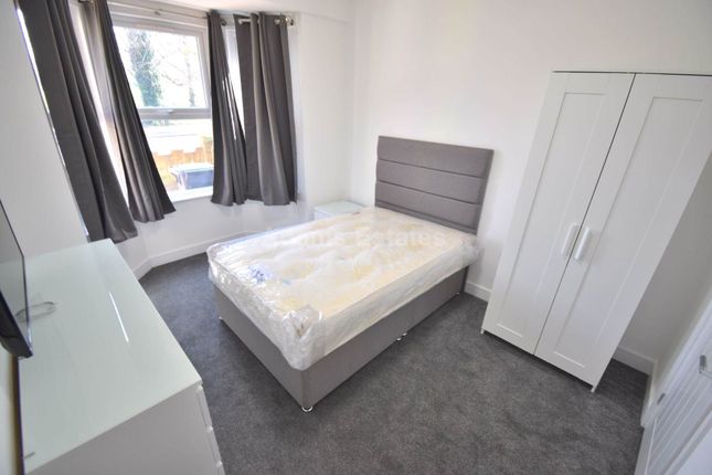 Thumbnail Room to rent in Room 1, St Bartholomews Road, Reading
