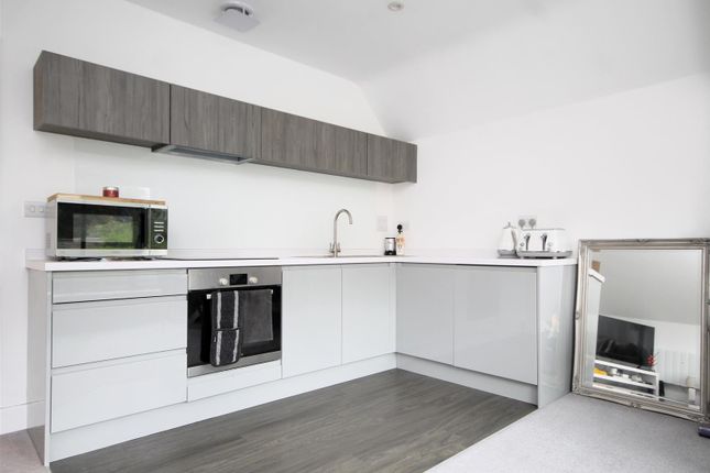 Kitchen.Jpg