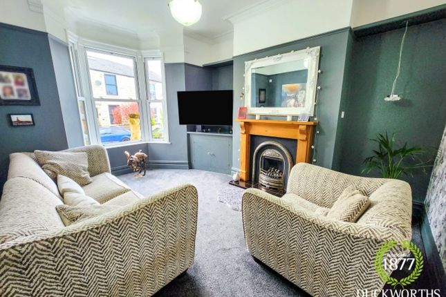 6 Ashleigh Street, Darwen photo 2
