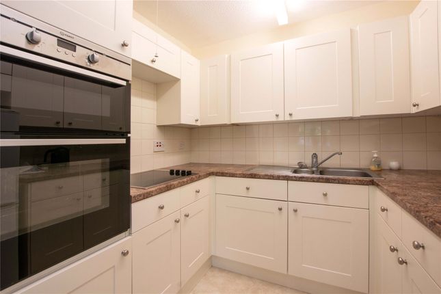 Flat for sale in Flat 23, The Woodlands, The Spinney, Leeds, West Yorkshire