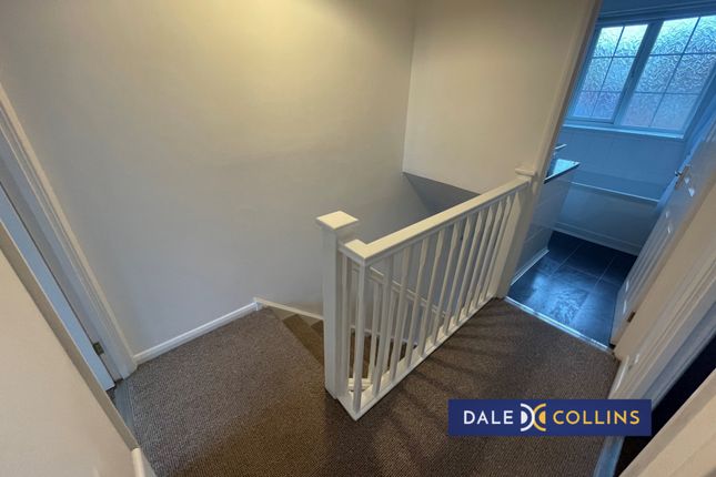 29, Falcon Road, Stoke on Trent photo 4