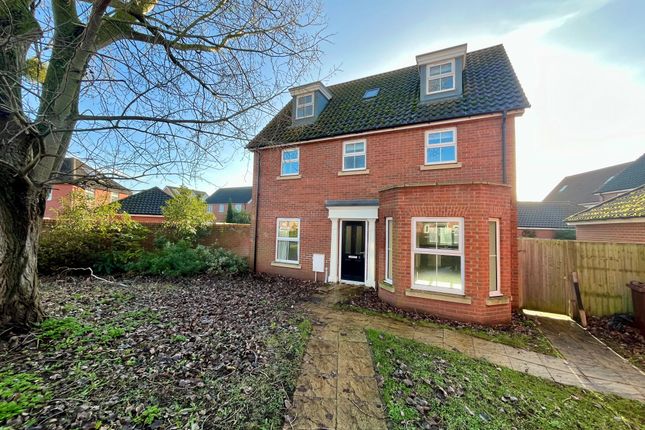 Thumbnail Detached house to rent in Harvester Lane, Beck Row, Bury St. Edmunds