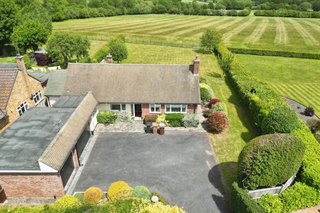 57, Birch Lane, Ingatestone photo 3