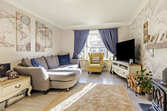 18, Comet Court, Doncaster photo 4
