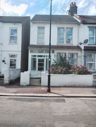 3 bed terraced house for sale in Richmond Street, Southend-On-Sea SS2