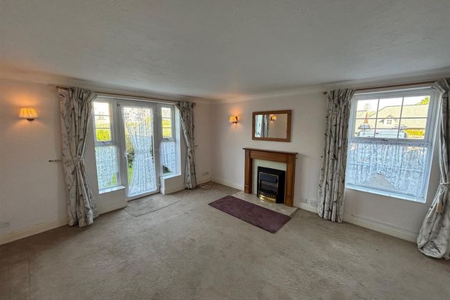 7, Savoy Court, Shaftesbury photo 4
