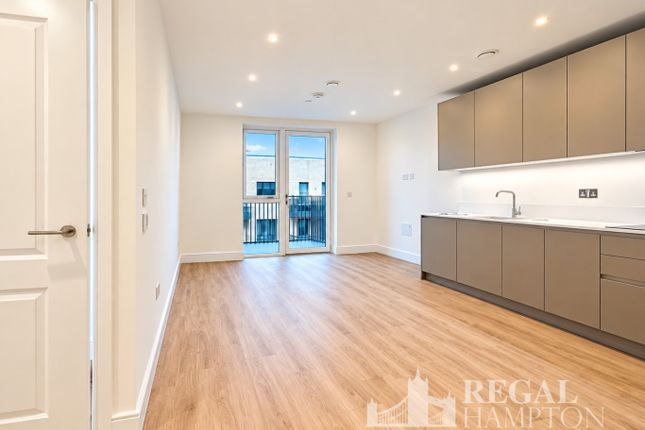 36 ROSE SQUARE, London photo 2