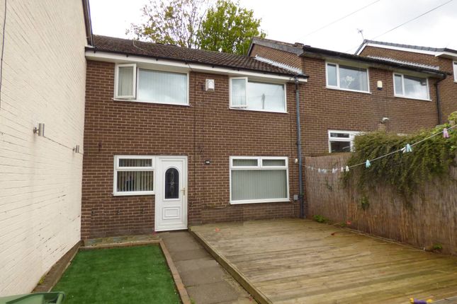 Thumbnail Town house for sale in Snowden Green, Leeds