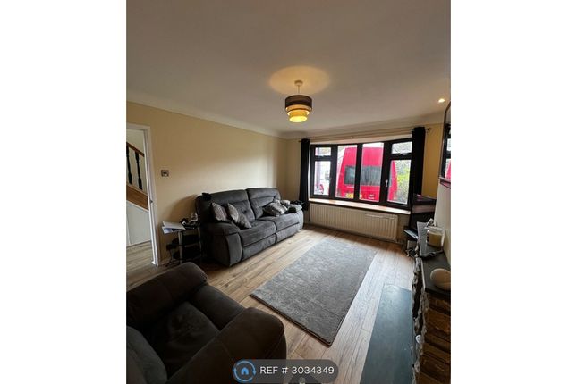 Marina Road, Formby photo 5