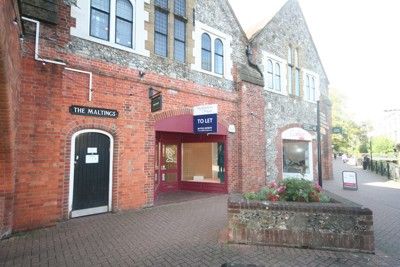 Retail premises to let in 8 The Maltings, Salisbury