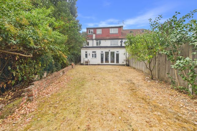 33, Parkland Avenue, Berkshire photo 4