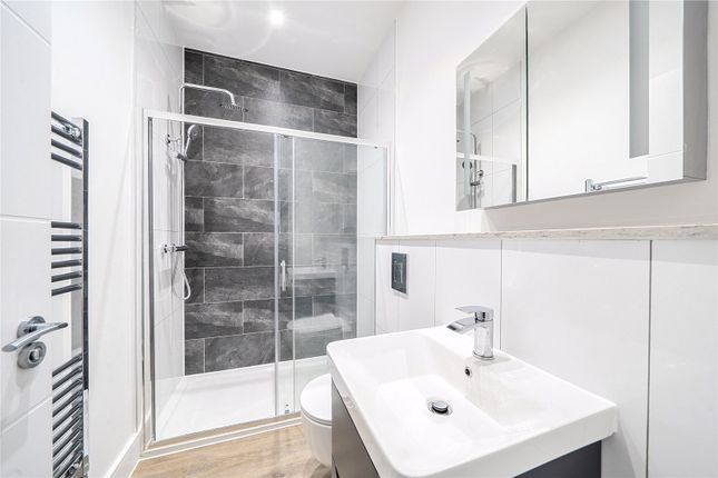 Flat 6, 96-98, Shoot Up Hill, London photo 4