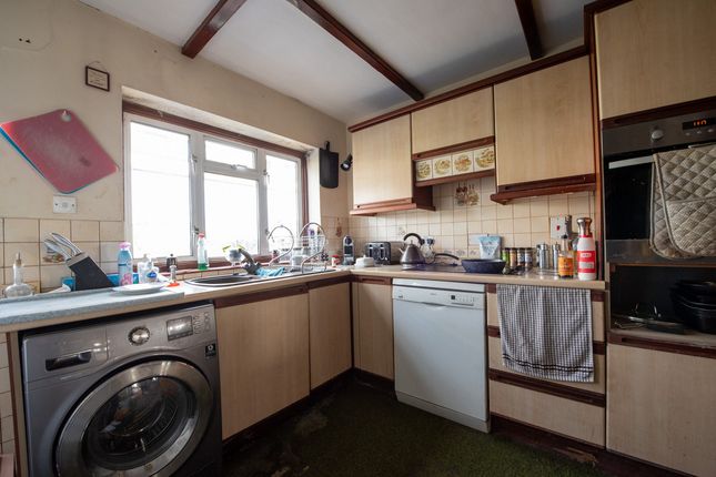 Willow Bank Cottage, Sea Road, East Sussex photo 2