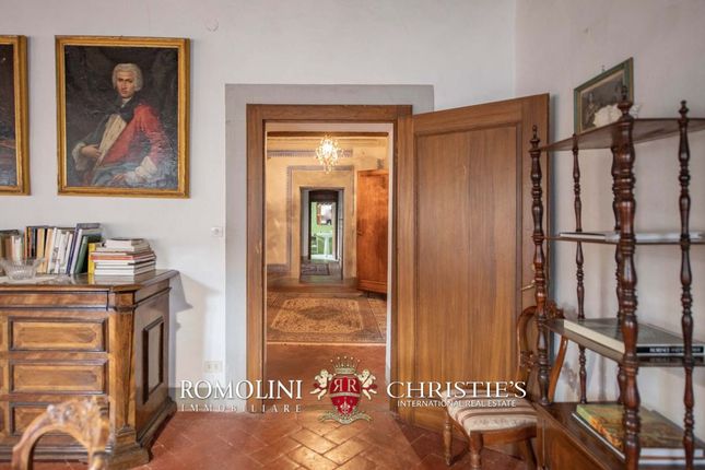 Villa for sale in Rufina, Tuscany, Italy