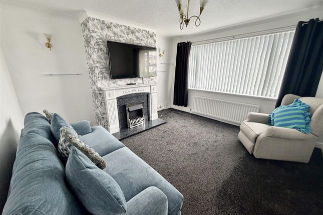 2, Briar Close, Houghton Le Spring photo 5