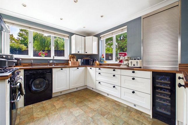 5, Stanway Close, Sudbury photo 4