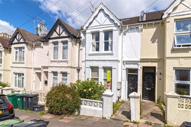 Thumbnail Flat for sale in Whippingham Road, Brighton