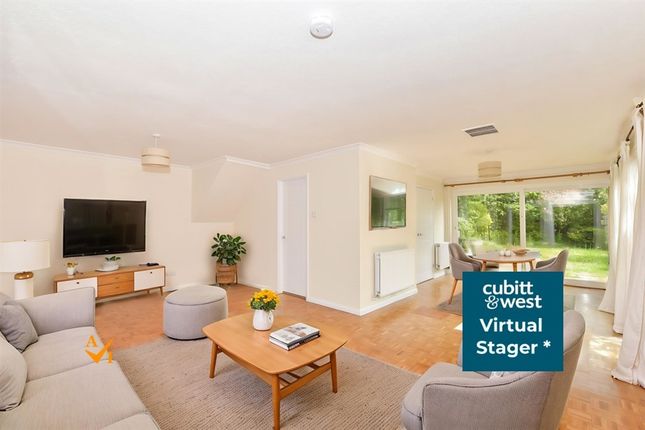 Dunedin Drive, Caterham photo 4