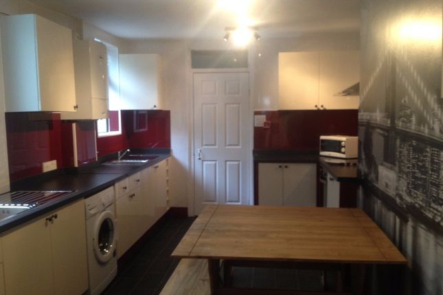 Thumbnail Property to rent in Houndiscombe Road, Mutley, Plymouth