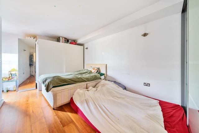 Flat 62, 26, High Street, Slough photo 4