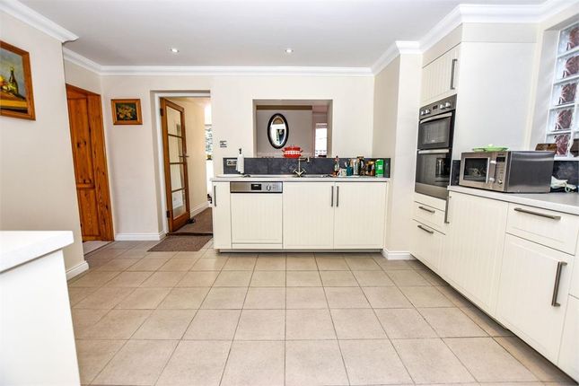 Detached house for sale in Wethersfield Road, Sible Hedingham, Halstead