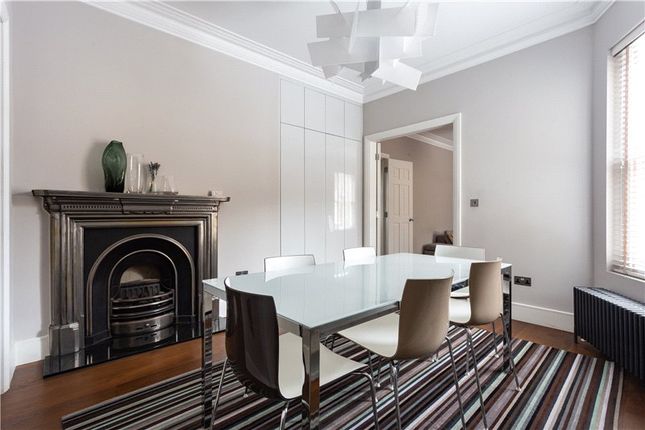 Flat L, Wetherby Mansions,, Earl's Court Square, London photo 3