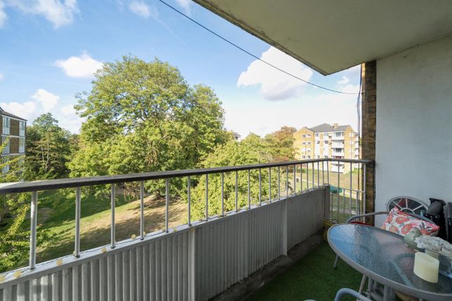 230, Casterbridge Road, London photo 4