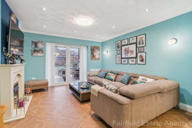 348 Prestwick Road, Watford photo 4