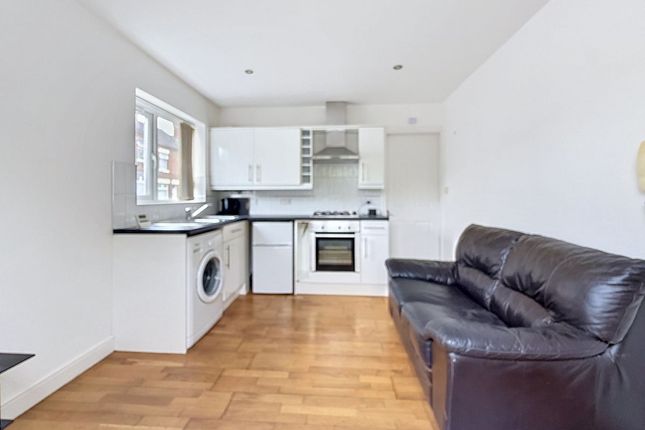 Flat 2  Bracken Street, Stoke on Trent photo 2