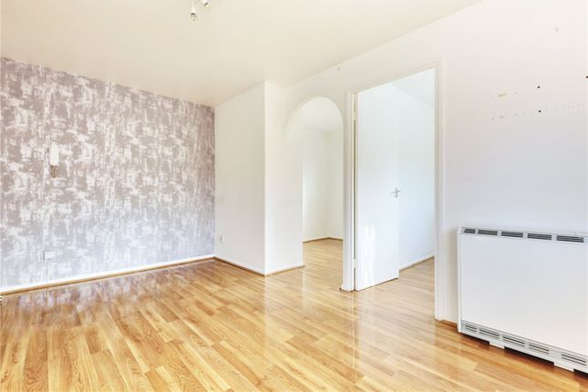 Flat for sale in Leigh Hunt Drive, Southgate, London