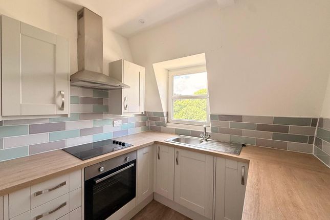 Flat 5 31, Augusta Gardens, Folkestone photo 4