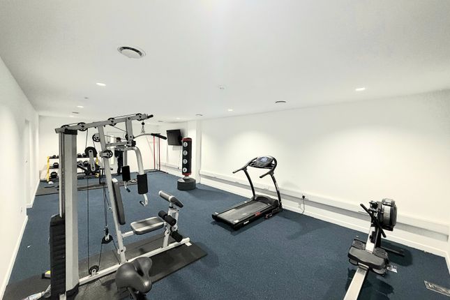 Flat 5 The Atria, 61, Queen Street, Kent photo 5